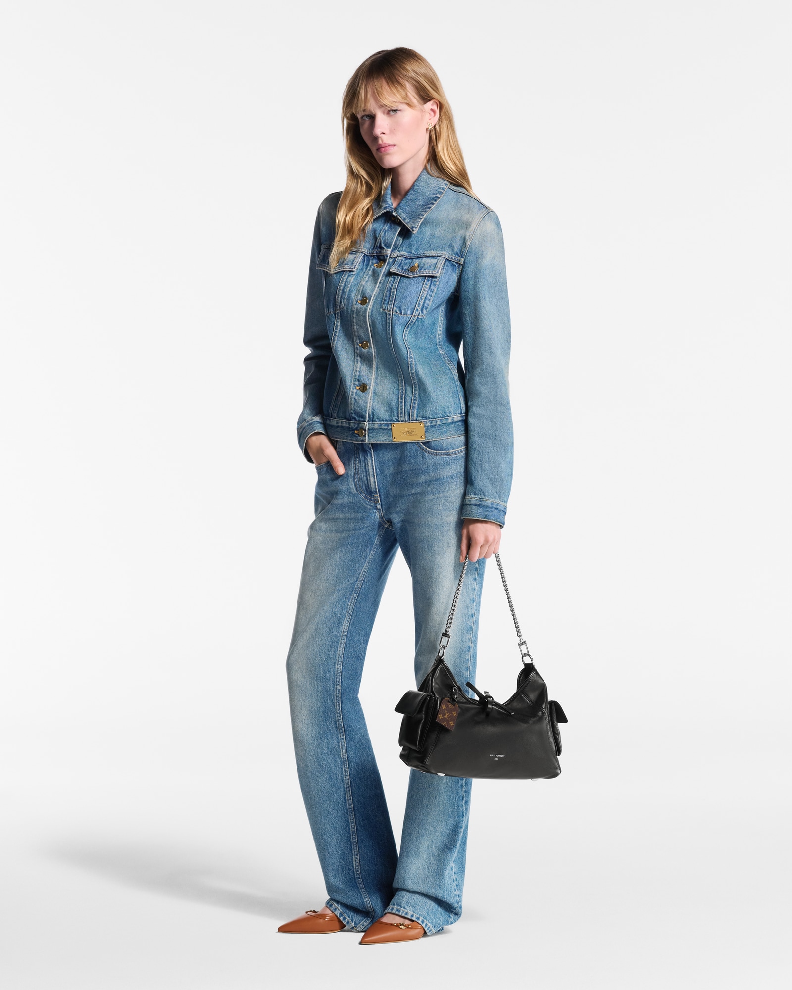 ピアス・LV アイコニック エナメル S00｜ルイ・ヴィトン 公式サイト